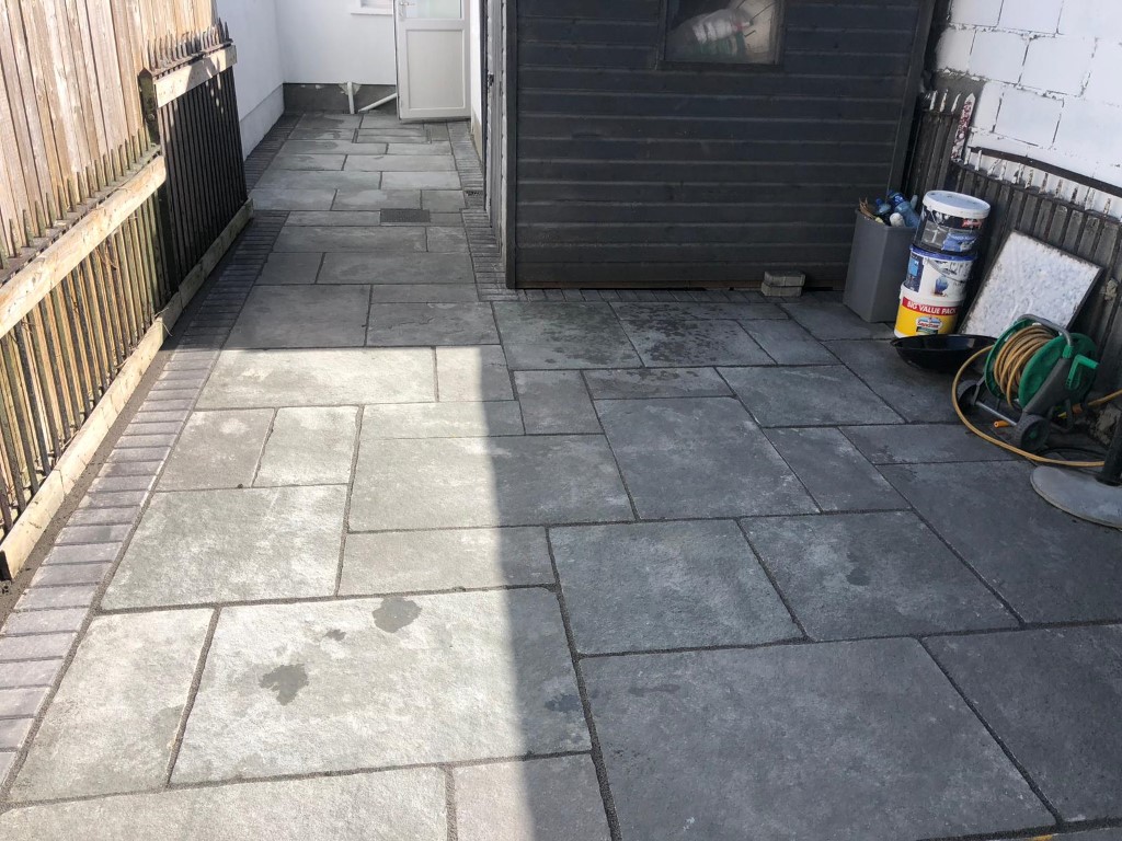 Grey Limestone Patio with Charcoal Borders in Donnycarney, Dublin