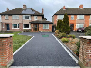 Asphalt Driveway with Silver Granite Borderlines in Clontarf, Dublin