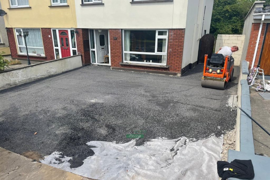 Driveway with Black Granite Corrib Paving and Silver Granite Borderline in Leixlip, Co. Kildare (3)