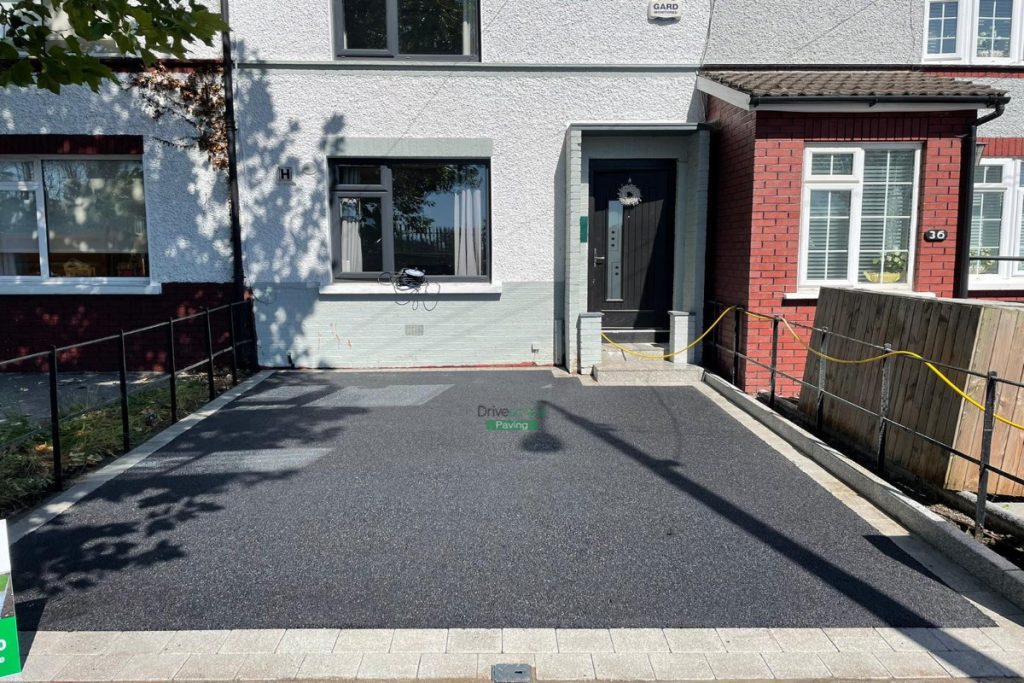 Asphalt Driveway with Silver Granite Corrib Borderline and Doorsteps in Killester, Dublin (2)