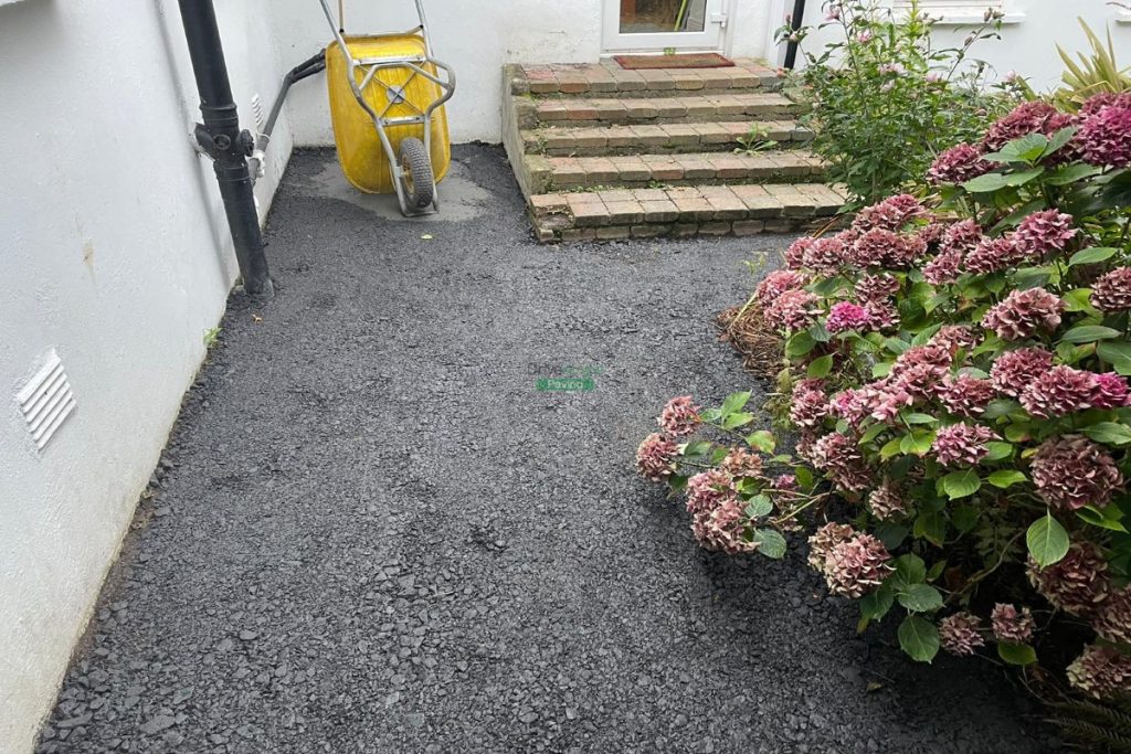 Patio with Black Slate Porcelain Tiles in Baldoyle, Dublin (5)