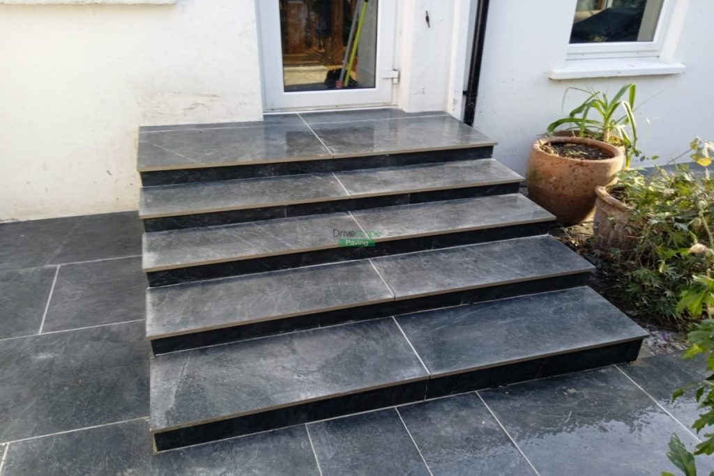 Patio with Black Slate Porcelain Tiles in Baldoyle, Dublin (8)