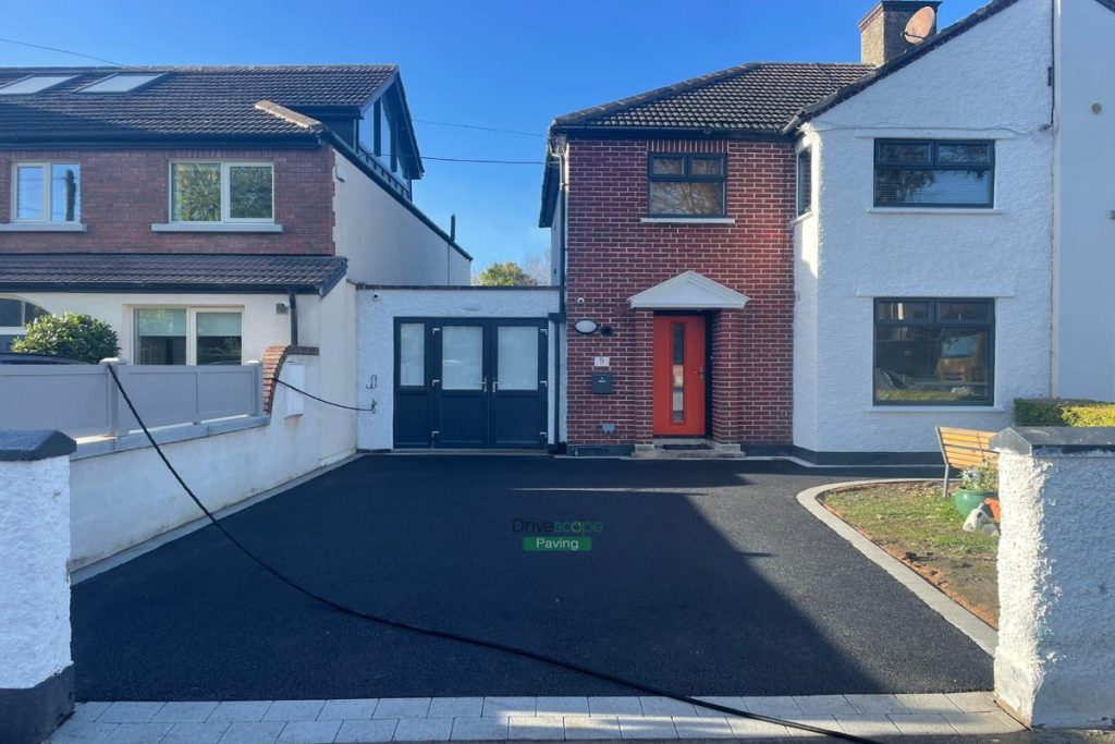 Asphalt Driveway with Silver Granite Border in Clontarf, Dublin (4)