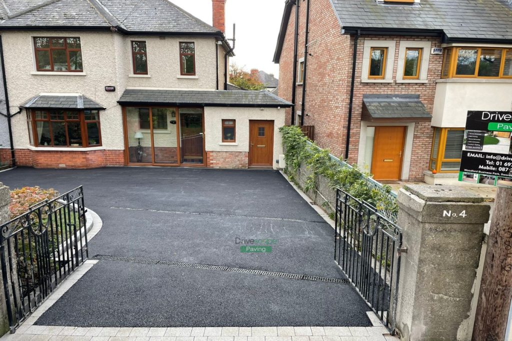 Asphalt Driveway with Silver Granite Borderline and Apron in Clontarf, Dublin