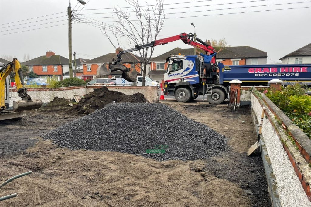 Driveway with Black and Silver Granite Paving and New Pillar in Blanchardstown, Dublin (3)