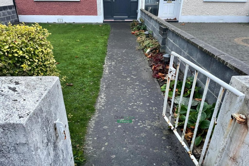 Gravelled Driveway with Silver Granite Slabs in Ashtown, Dublin (1)
