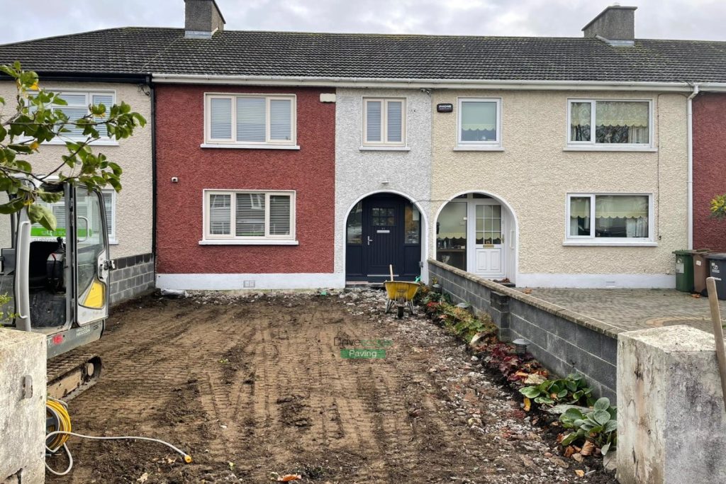 Gravelled Driveway with Silver Granite Slabs in Ashtown, Dublin (3)