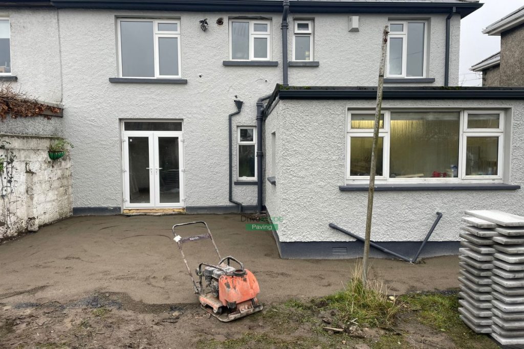 Patio with Newgrange Granite Slabs and Black Granite Borderline in Blanchardstown, Dublin (2)
