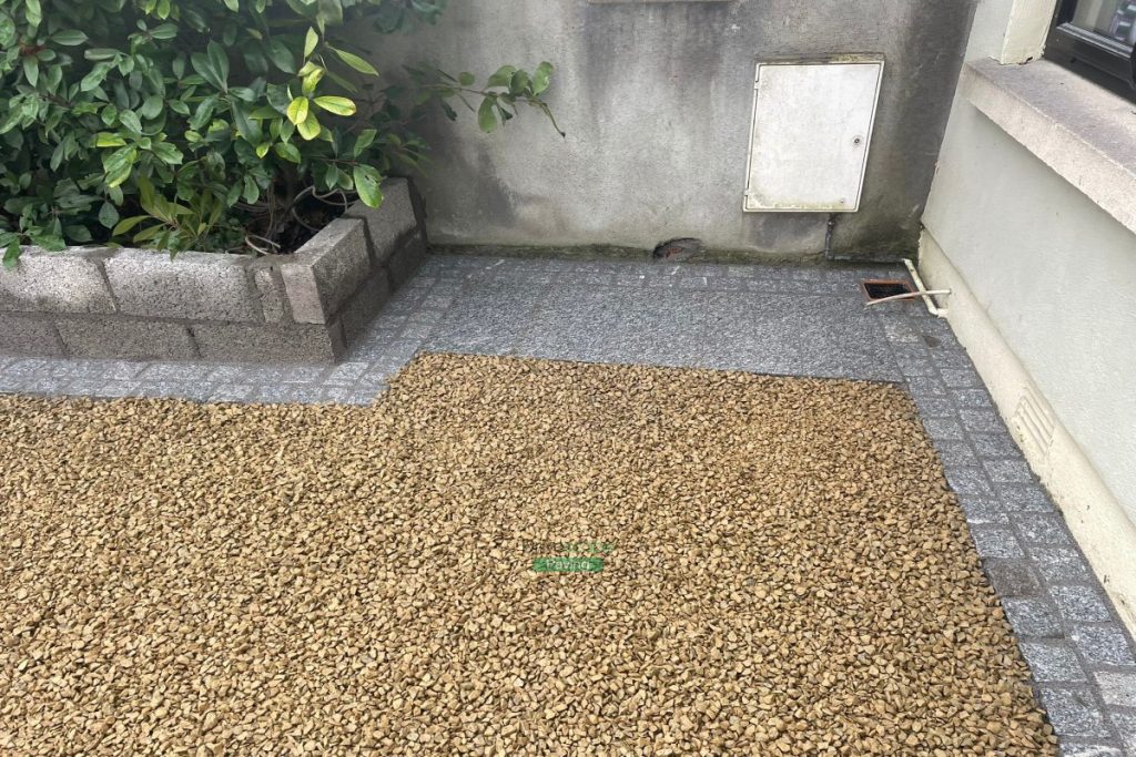 Driveway with Ballylusk Gravel, Granite Cobbles and New Pillars in Ashtown, Dublin (6)