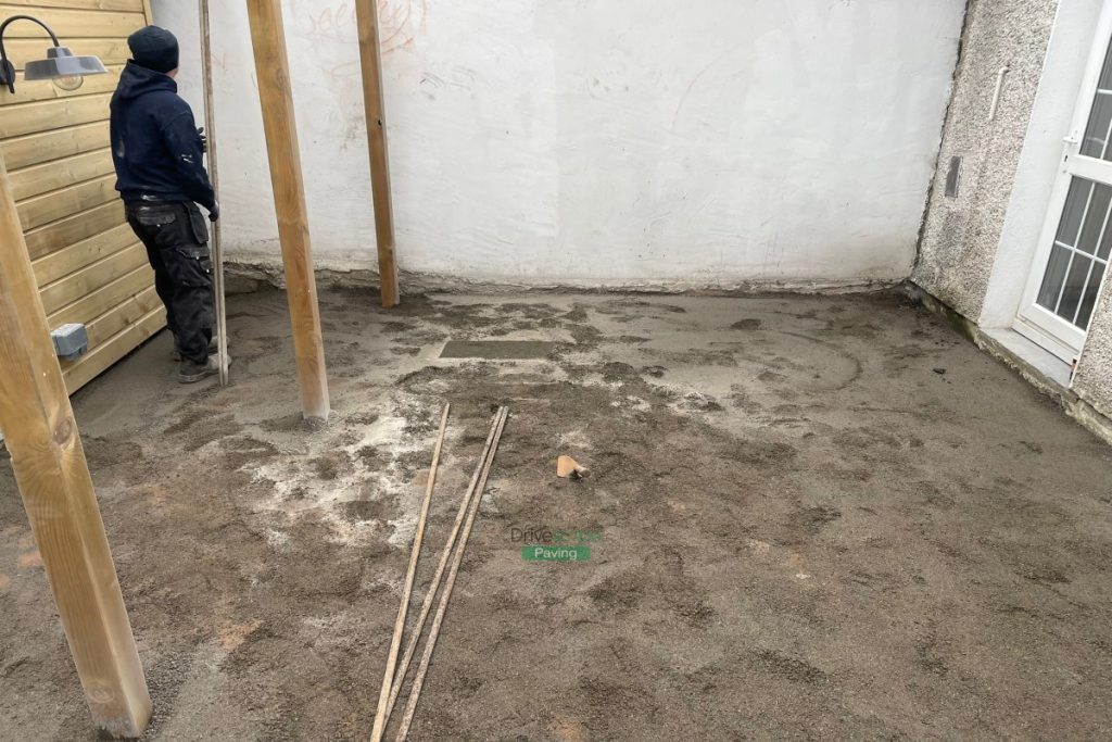 Newgrange Granite Slabbed Patio with Treated Posts in Celbridge, Co. Kildare (5)