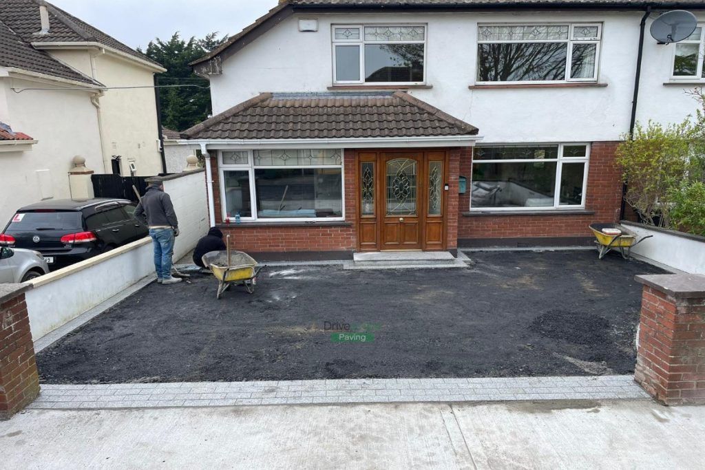 Asphalt Driveway with Silver Granite Border and Bull-Nose Step in Portmarnock, Dublin (2)