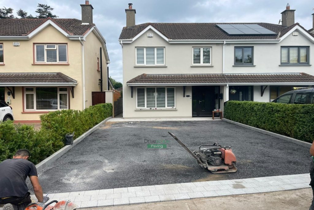 Asphalt Driveway with Silver Granite Apron in Newcastle, Co. Wicklow (2)