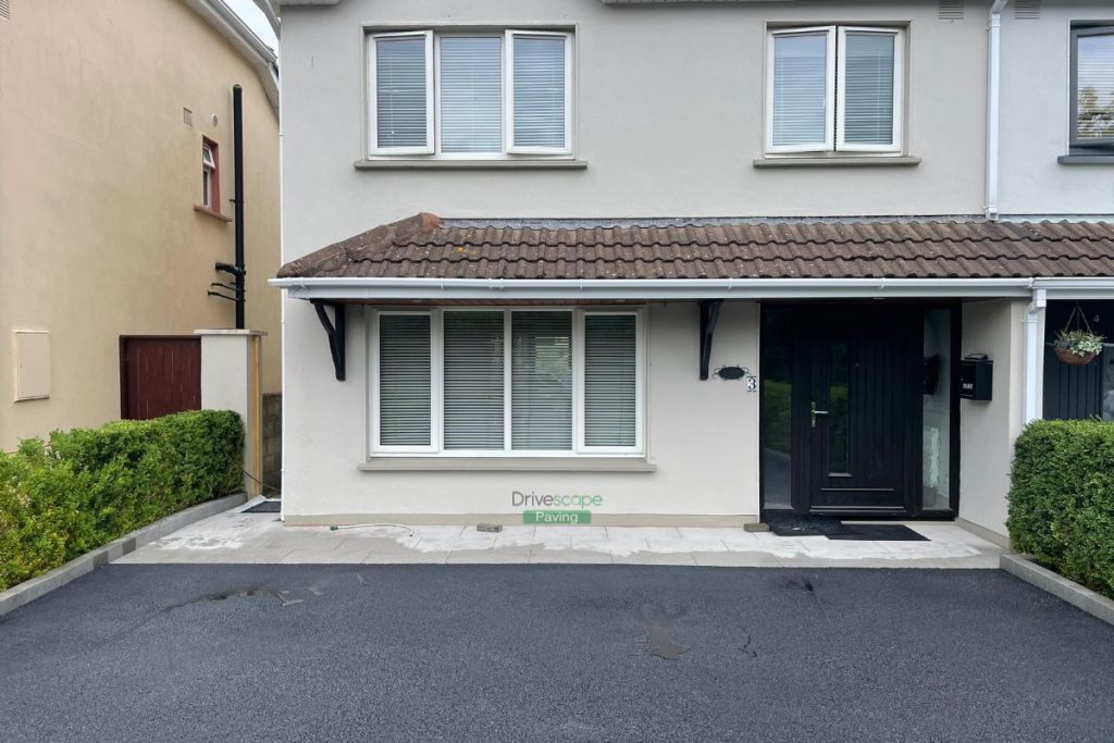 Asphalt Driveway with Silver Granite Apron in Newcastle, Co. Wicklow