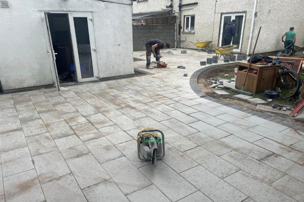 Granite Slabbed Patio with Curved Flowerbeds in Lucan, Dublin (6)