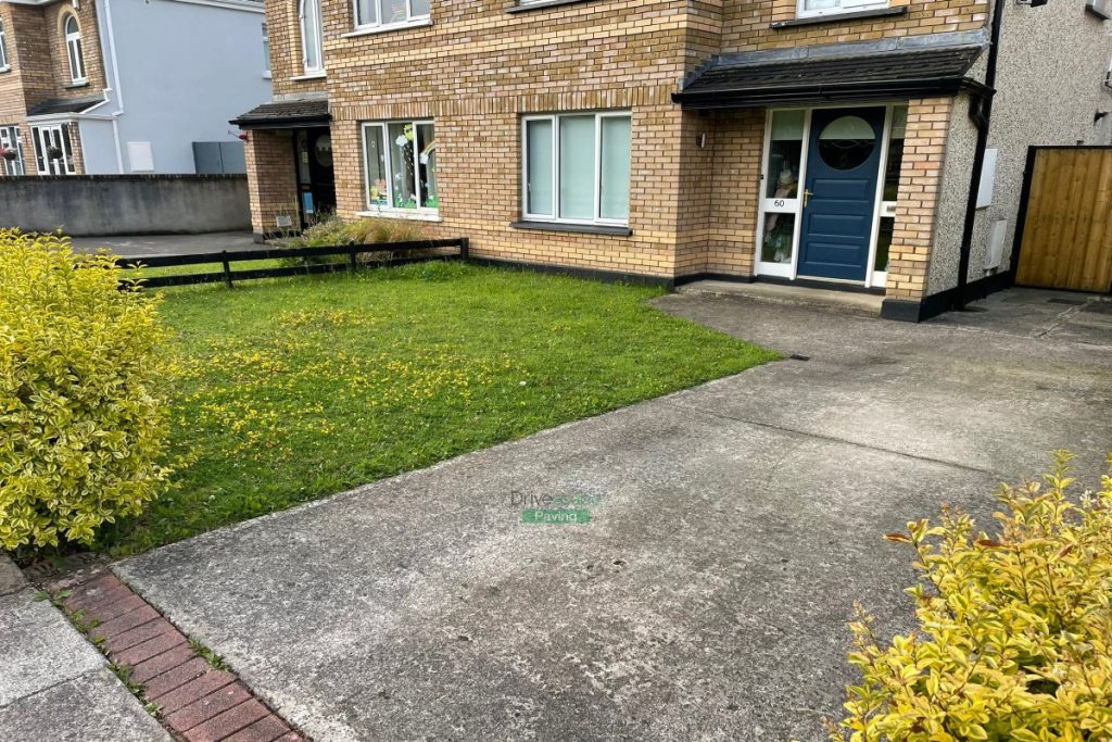 Asphalt Driveway with Silver Granite Borderline and Step in Clonsilla, Dublin (1)