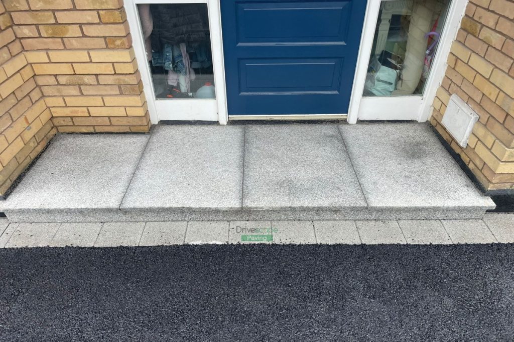 Asphalt Driveway with Silver Granite Borderline and Step in Clonsilla, Dublin (8)