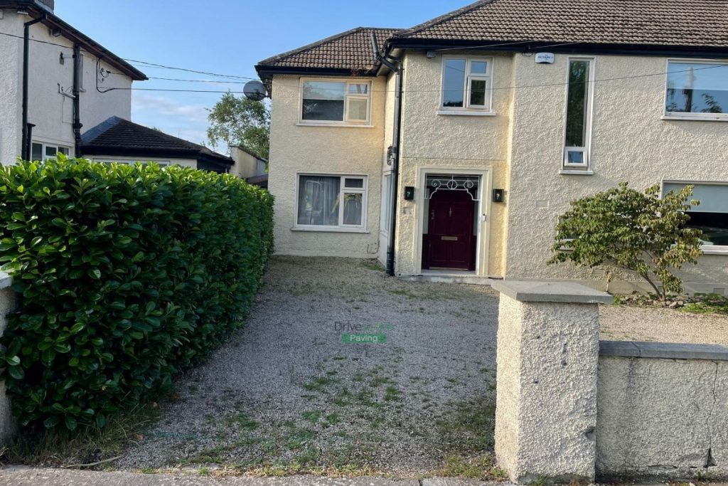 Driveway with Ballylusk Gravel, Kerbstones and Granite Step in Mount Merrion (1)
