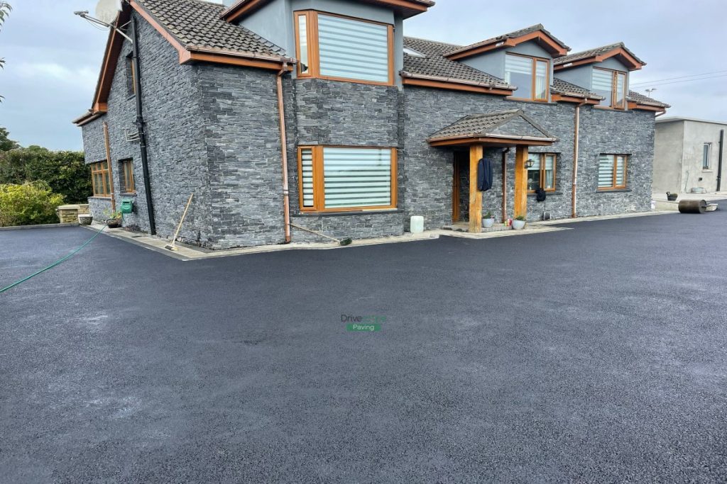 Asphalt Driveway with Charcoal Kerbing and Silver Granite Slabs in Oldtown, Co. Meath (7)