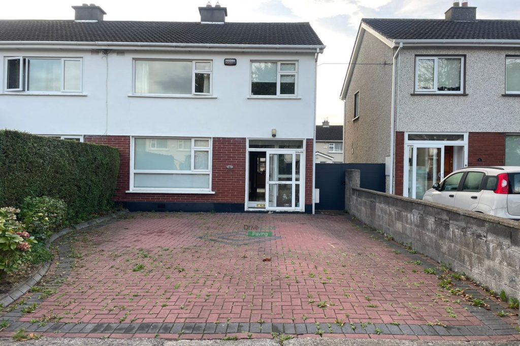 Asphalt Driveway with Silver Granite Apron, Border and Pathway in Templeogue, Dublin (1)