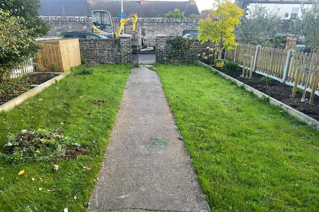 Gravelled Driveway with Granite Slabs in Inchicore, Dublin (3)