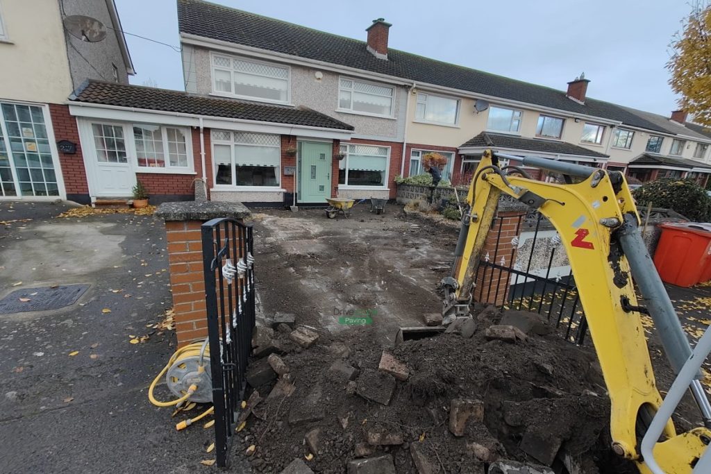 Asphalt Driveway with Silver Granite Corrib Borderline and Kerbing in Whitehall, Dublin (3)
