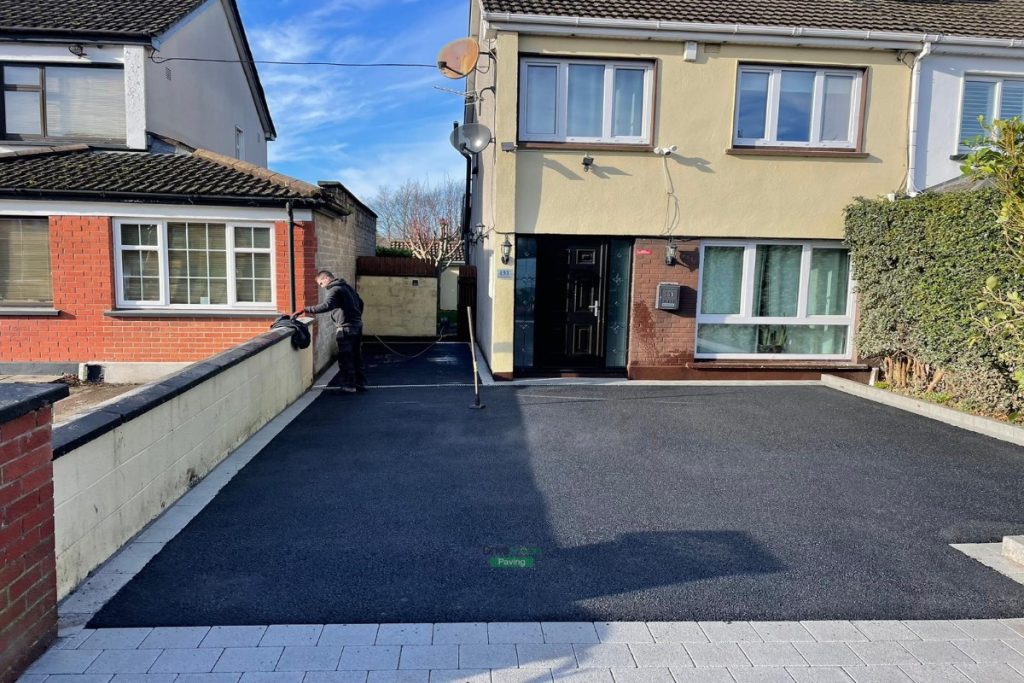 Asphalt Driveway with Corrib Border and Drains in Blanchardstown, Dublin (2)
