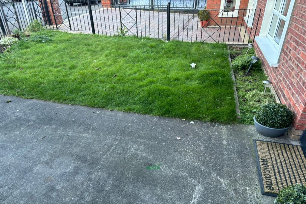 Asphalt Driveway with Granite Corrib Borderlines in Artane, Dublin (1)