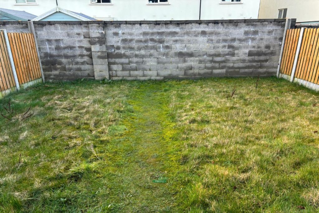 Porcelain Tiled Patio with Timber Fencing and Ashford Block Wall in Johnstown, Co. Meath (2)