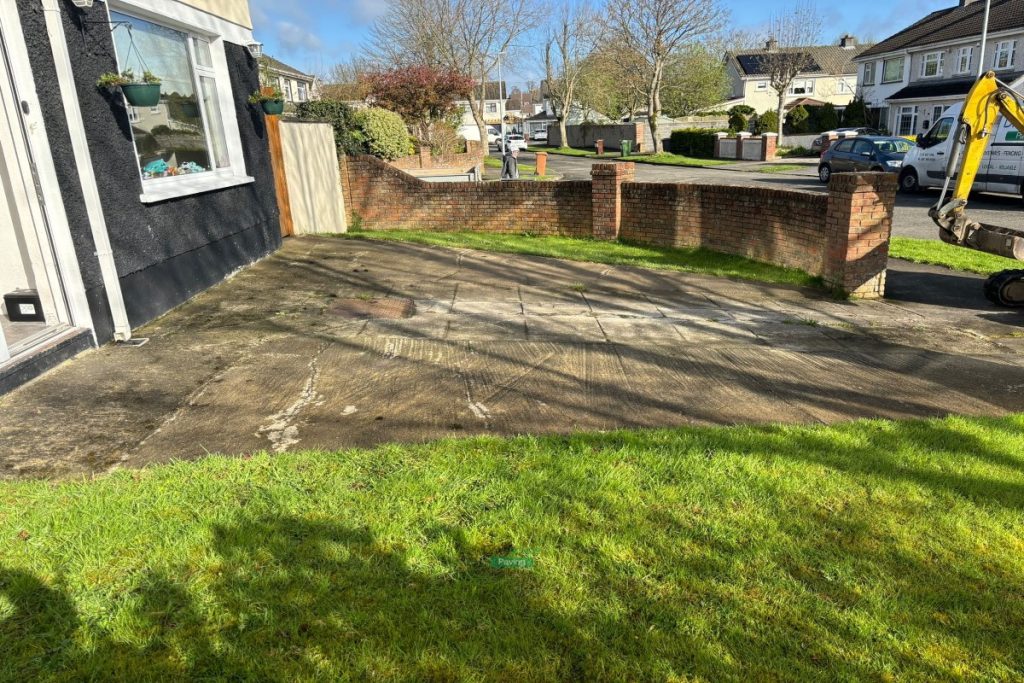 Asphalt Driveway with Granite Borderline in Blanchardstown, Dublin (2)