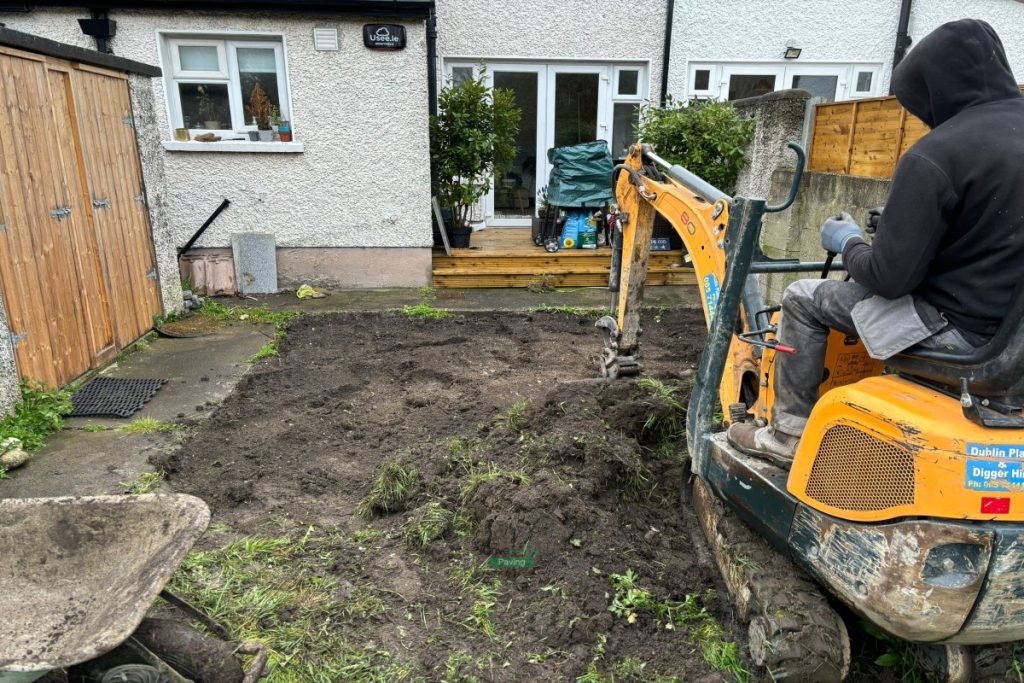 Silver Granite Slabbed Patio with Roll-On Turf in Clontarf, Dublin (3)