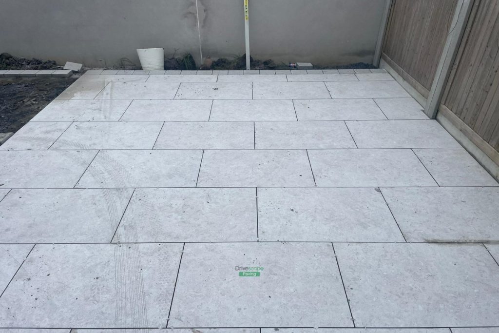 Porcelain Tiled Patio with Artificial Grass in Portmarnock, Co. Dublin (5)