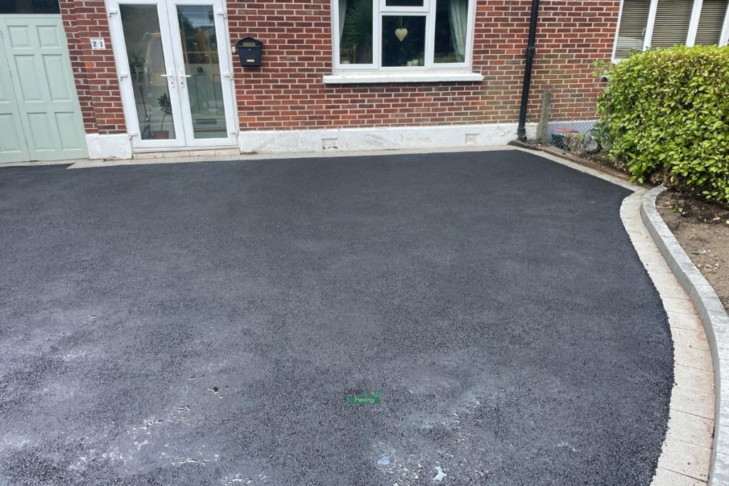 Asphalt Driveway with Granite Borderlines and Kerbing in Clontarf, Dublin (6)