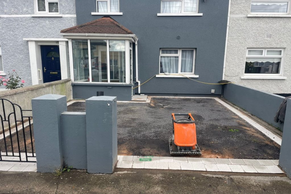 Asphalt Driveway with Silver Granite Border in Finglas, Dublin (2)
