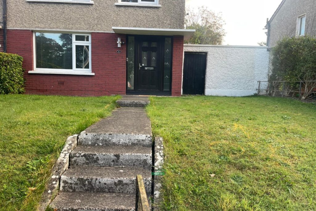 Gravelled Driveway with Granite Slabs, Ashford Walling and Granite Capping in Raheny, Dublin (2)