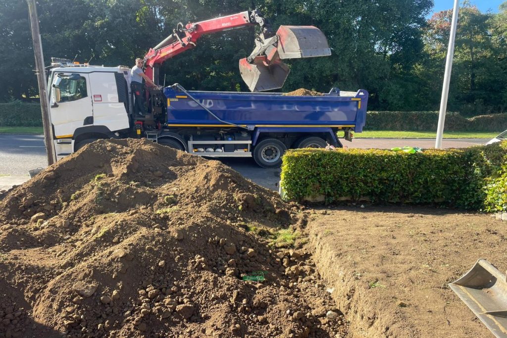 Gravelled Driveway with Granite Slabs, Ashford Walling and Granite Capping in Raheny, Dublin (3)