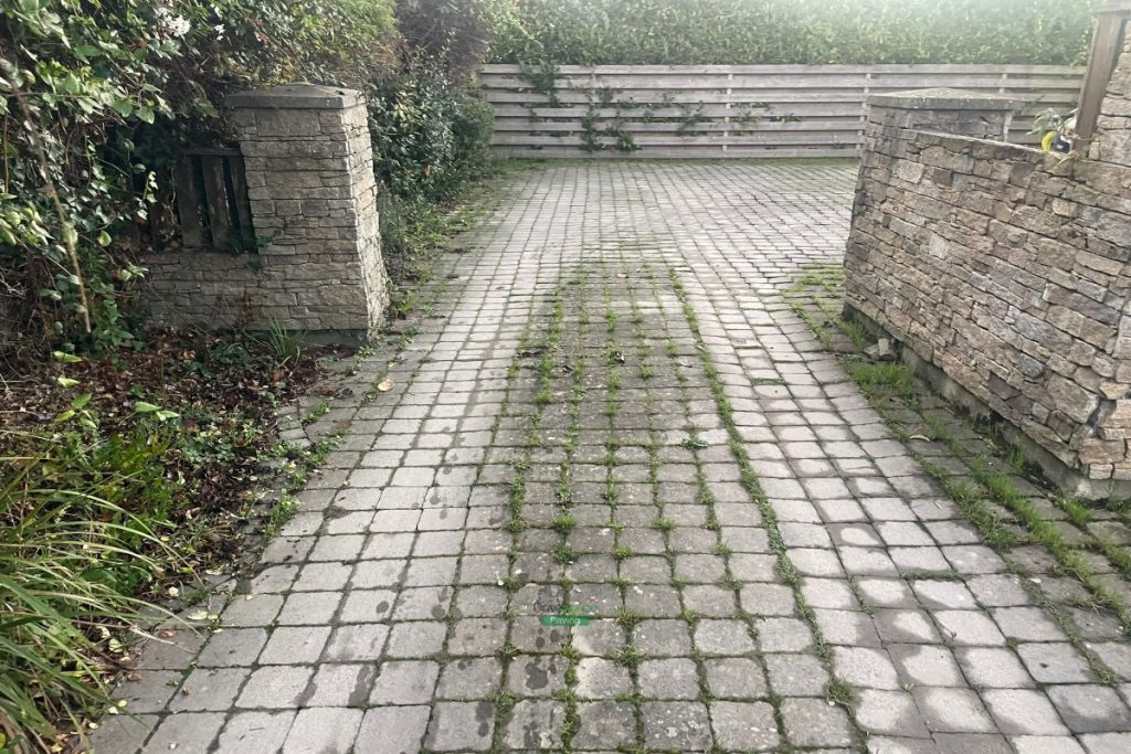 Gravelled Driveway with Granite Cobbles in Greystones, Co. Wicklow (2)