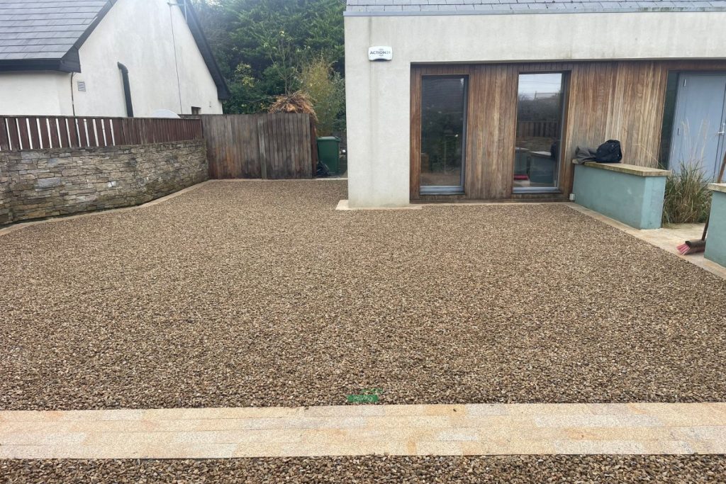 Gravelled Driveway with Granite Cobbles in Greystones, Co. Wicklow (4)