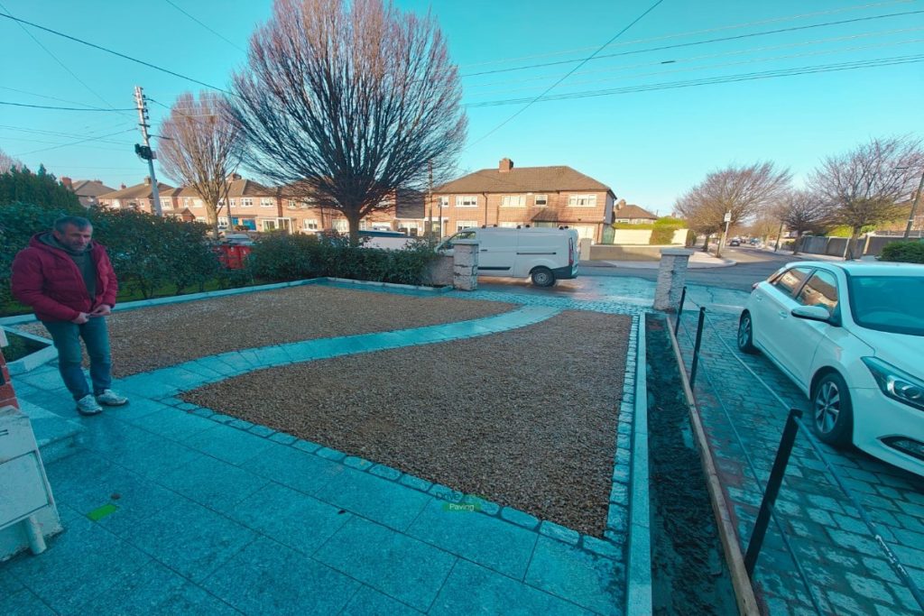 Gravelled Driveway with Granite Pathway and Cobbled Apron in Dublin (3)