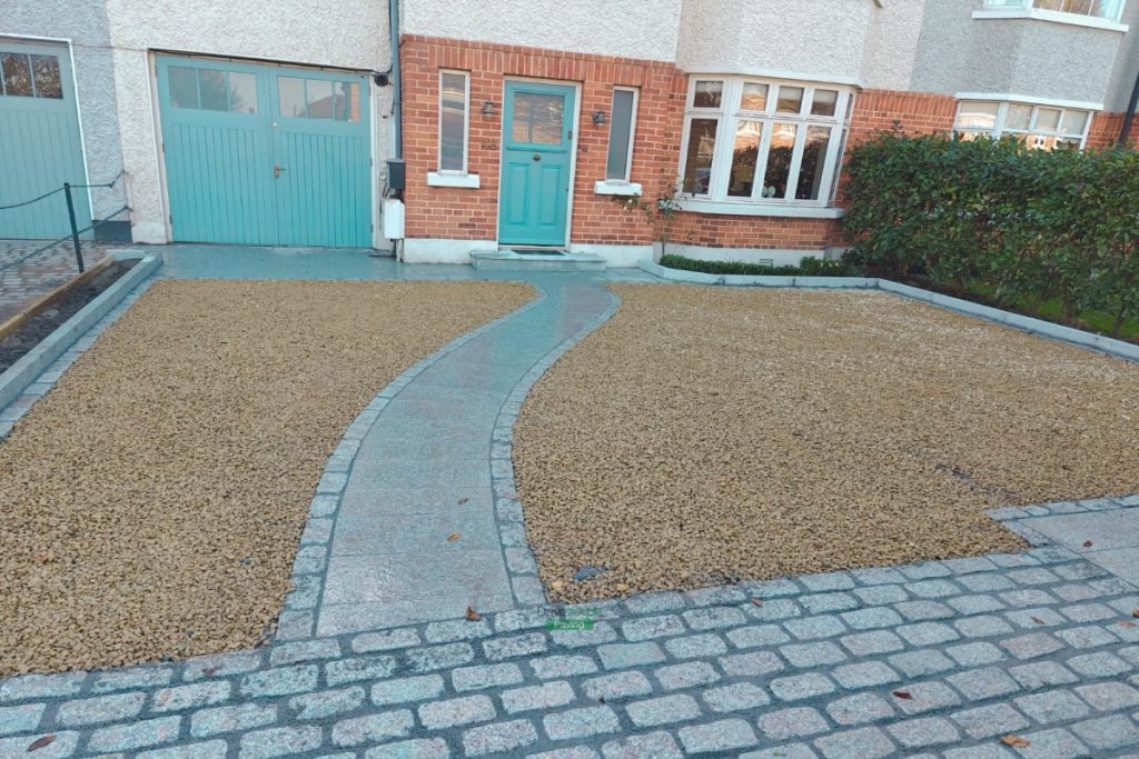 Gravelled Driveway with Granite Pathway and Cobbled Apron in Dublin (5)