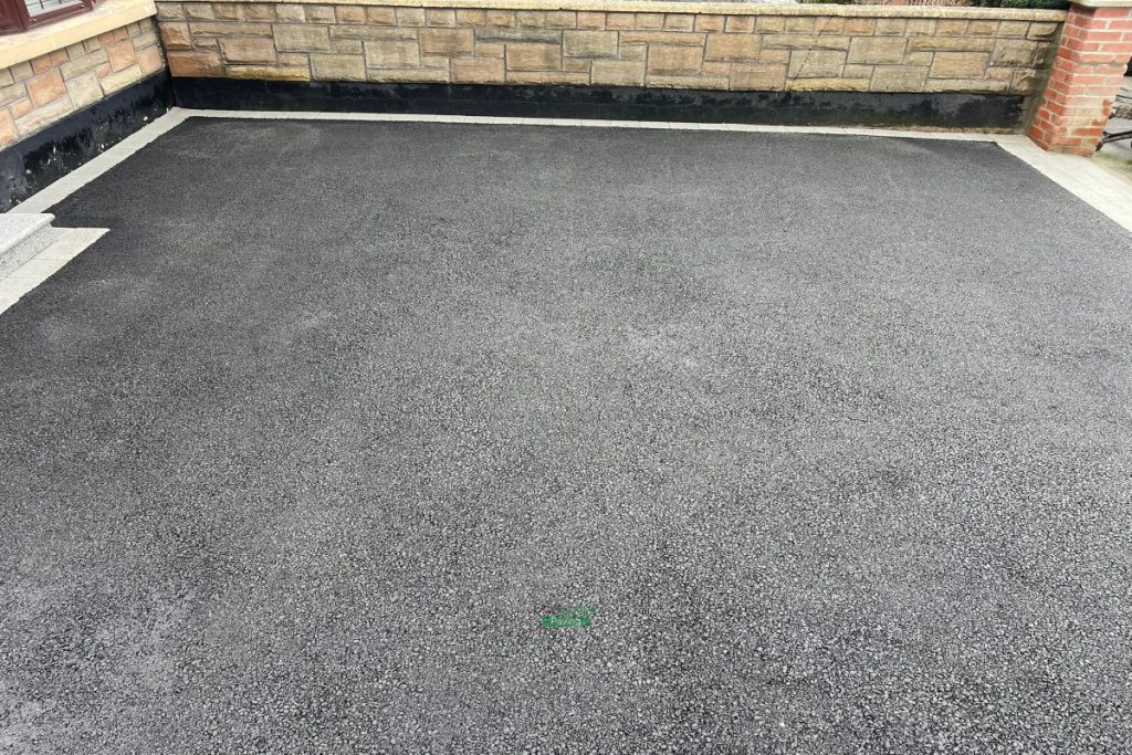 SMA Driveway with Silver Granite Apron, Border and Steps in Drimnagh, Dublin (4)
