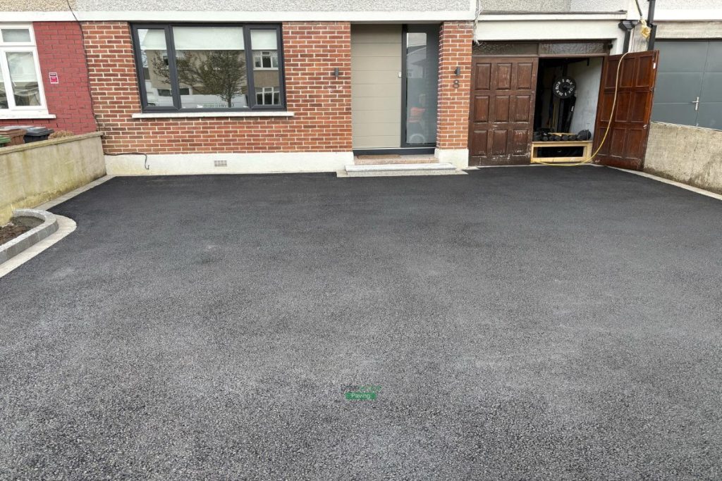 Asphalt Driveway with Corrib Granite Border and Bull-Nose Step in Glasnevin, Dublin (3)