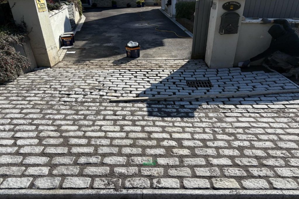 Granite Cobbled Apron in Portmarnock, Dublin (4)