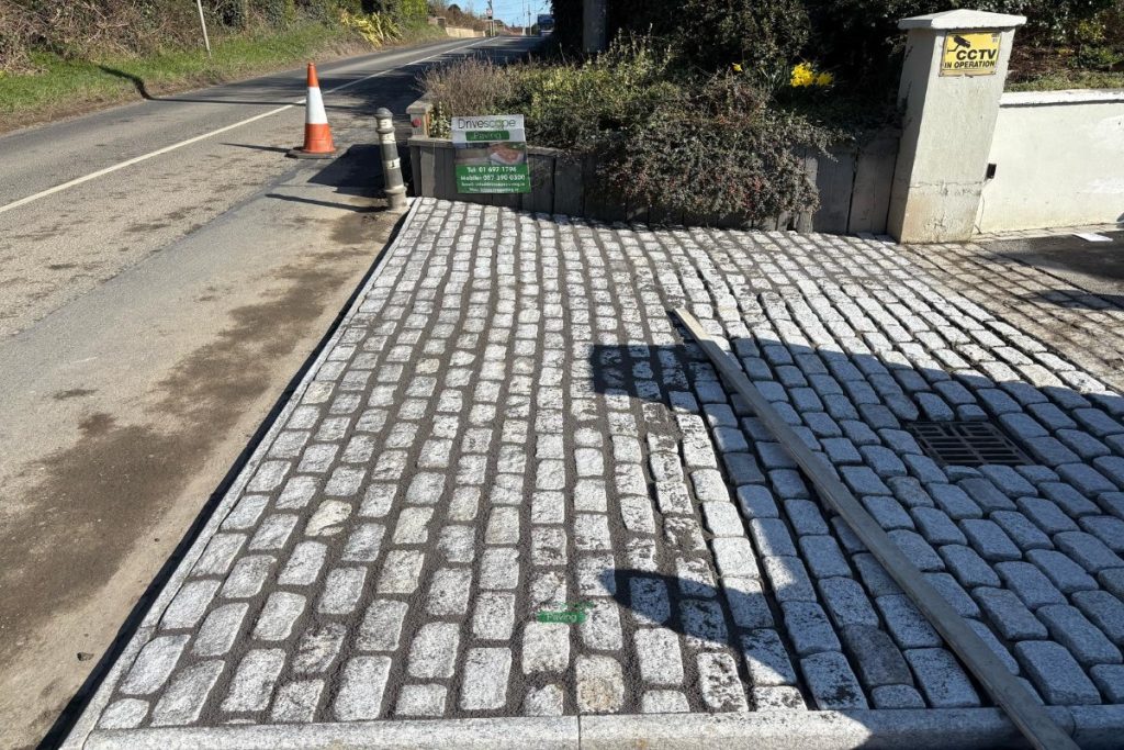 Granite Cobbled Apron in Portmarnock, Dublin (5)