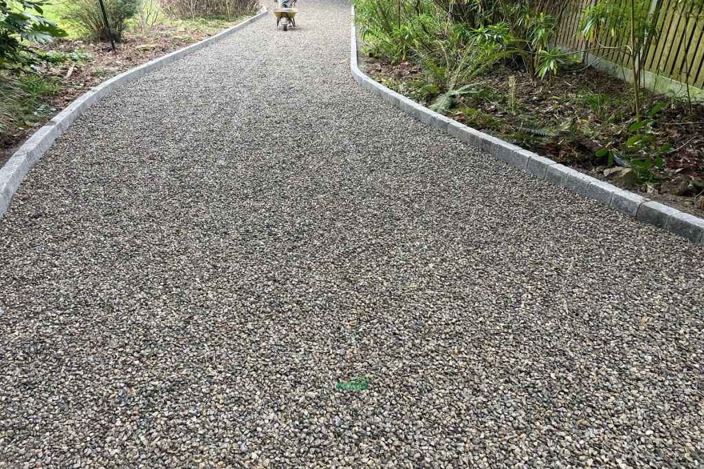 Gravelled Driveway with Mellifont Kerbing and Granite Pillars in Kilmacanogue, Co. Wicklow (3)