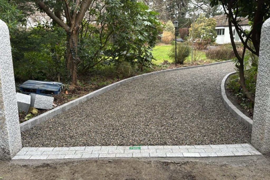 Gravelled Driveway with Mellifont Kerbing and Granite Pillars in Kilmacanogue, Co. Wicklow (8)