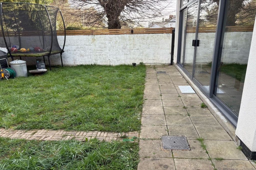 Patio with Granite Slabs and Silver Granite Cobbles in Terenure, Dublin (2)