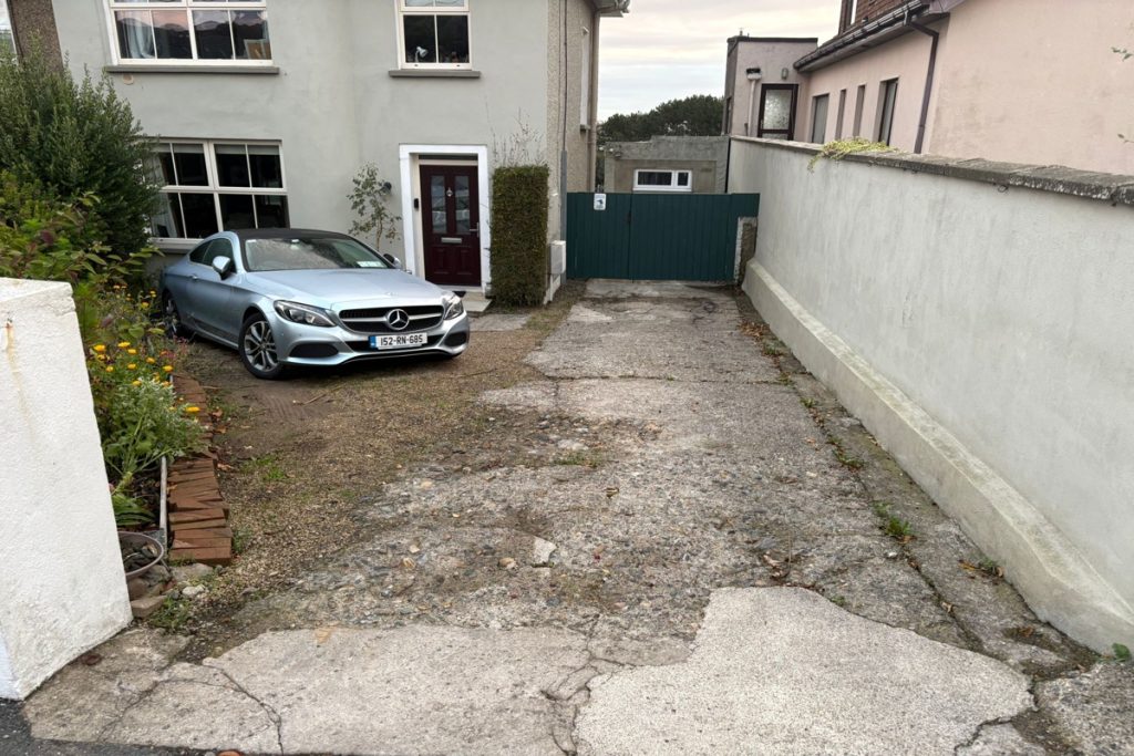 Resin Driveway with Granite Detailing and Drainage in Wicklow Town (1)
