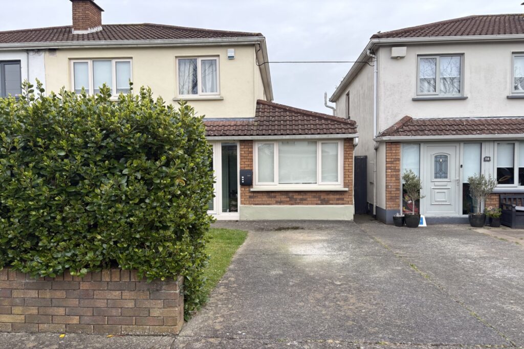 Resin Bound Driveway in Malahide, Dublin (1)