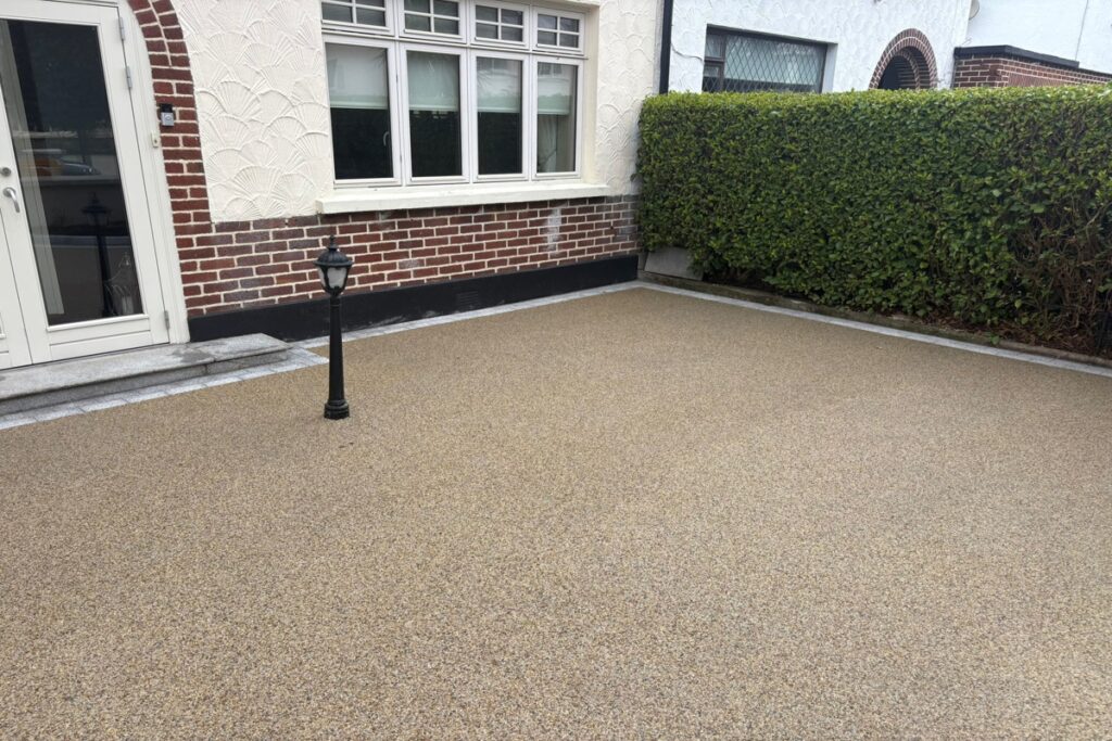 Resin Driveway in Templeogue, Co. Dublin (7)