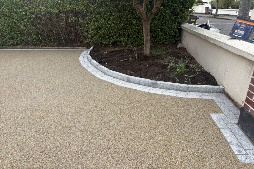 Resin Driveway in Templeogue, Co. Dublin (9)